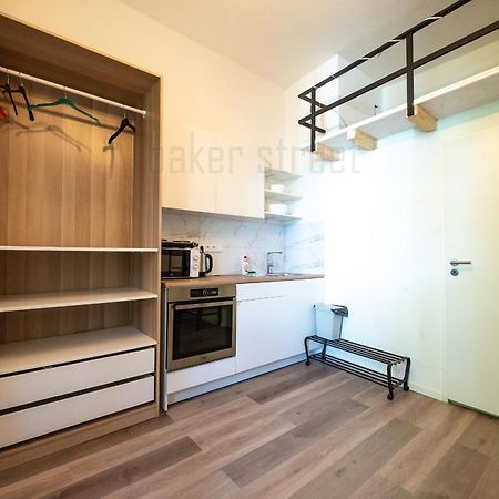 Storey Apartment Close To Metro Palmovka Praha Eksteriør bilde