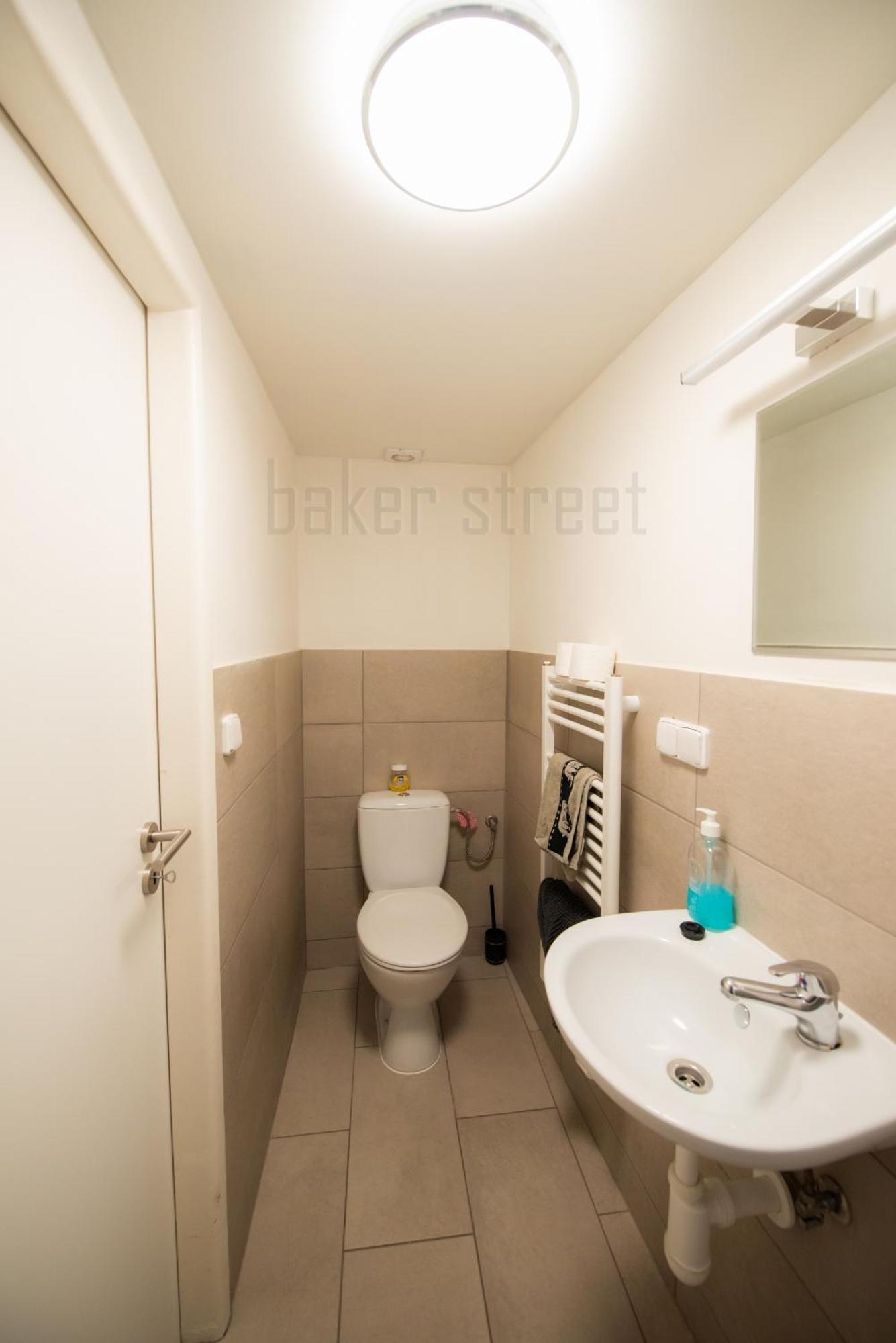 Storey Apartment Close To Metro Palmovka Praha Eksteriør bilde
